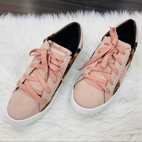 Pink leopard star sneaker - Picture 10 of 10